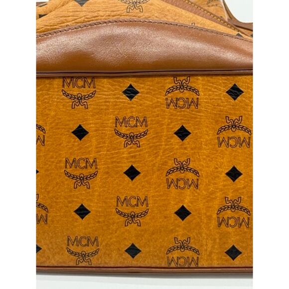 MCM Viestos Bucket Shoulder Bag*COMMUTER*Made in Germany*EUC - Picture 13 of 15